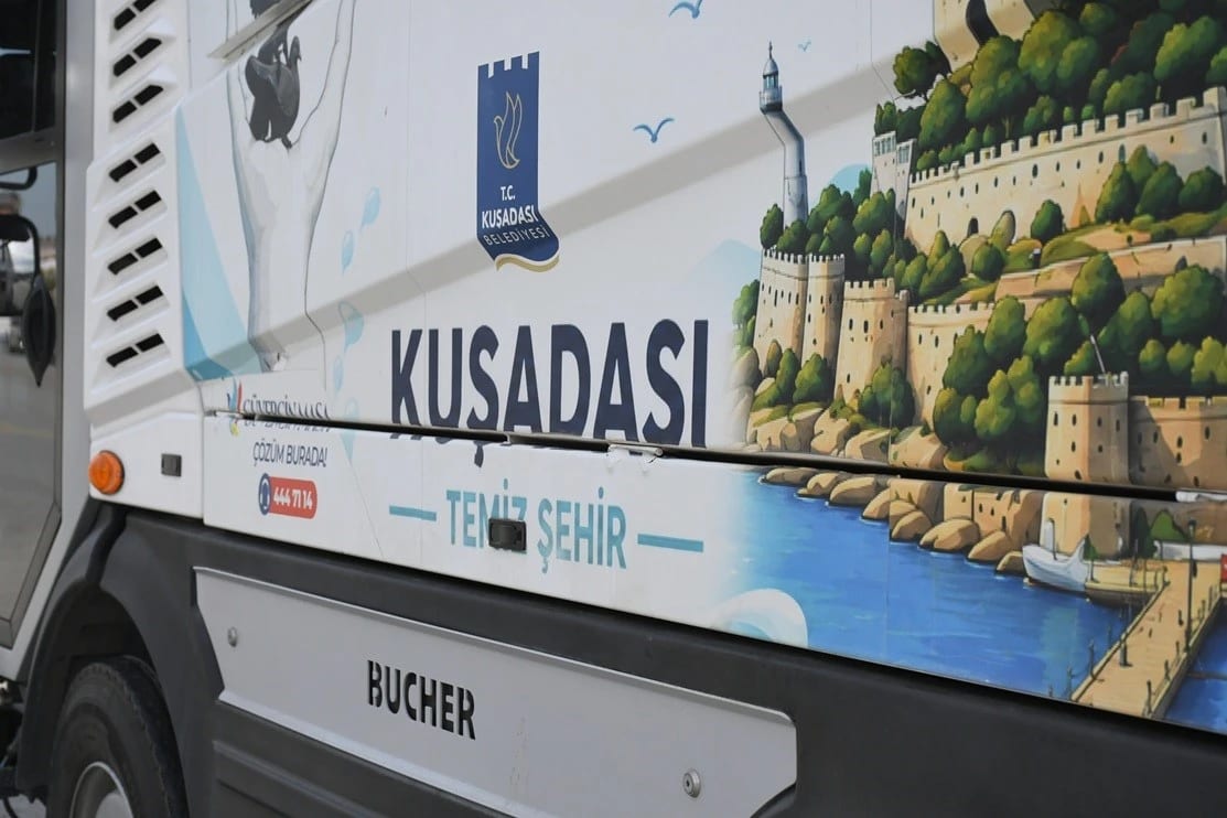 Kuşadası’nın dar sokakları ’Küçük Dev’e emanet