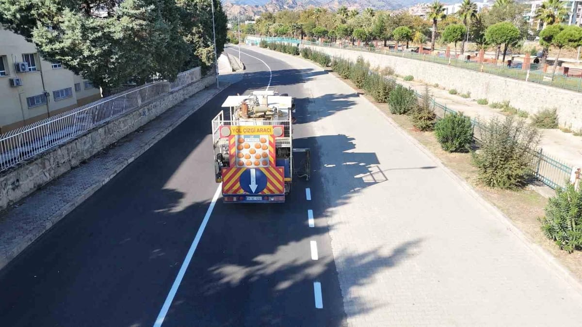 Nazilli Belediyesi 30 ayda 360 bin metrekareyi aşkın yolu yeniledi