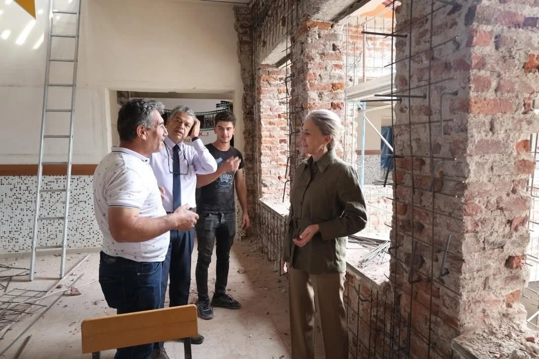 Nazilli’de iki okulda deprem güçlendirmesi sürüyor