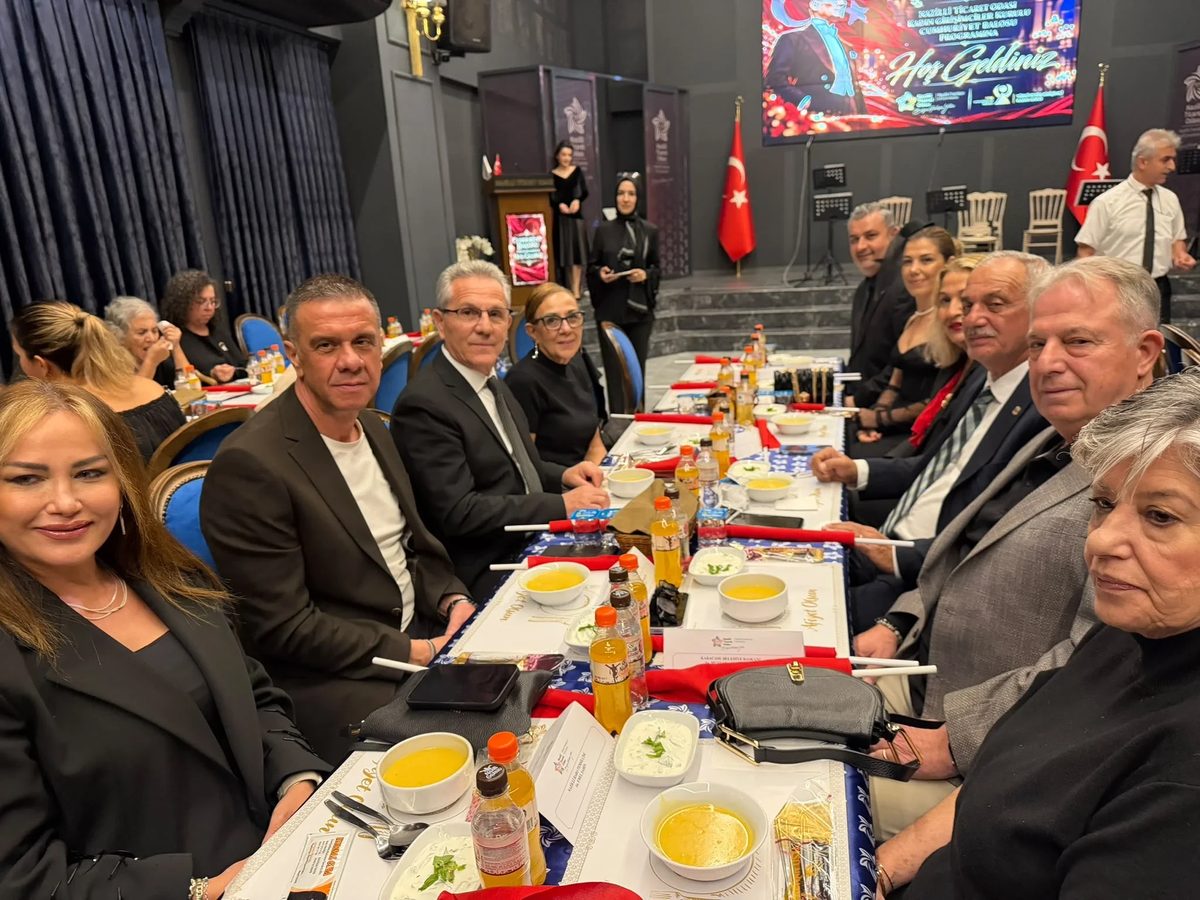Nazilli'de Kadın Girişimciler Cumhuriyet Balosu'nda Buluştu