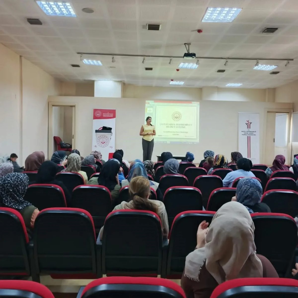 Nazilli’de kadınlara sağlık, güvenlik ve mahremiyet eğitimi