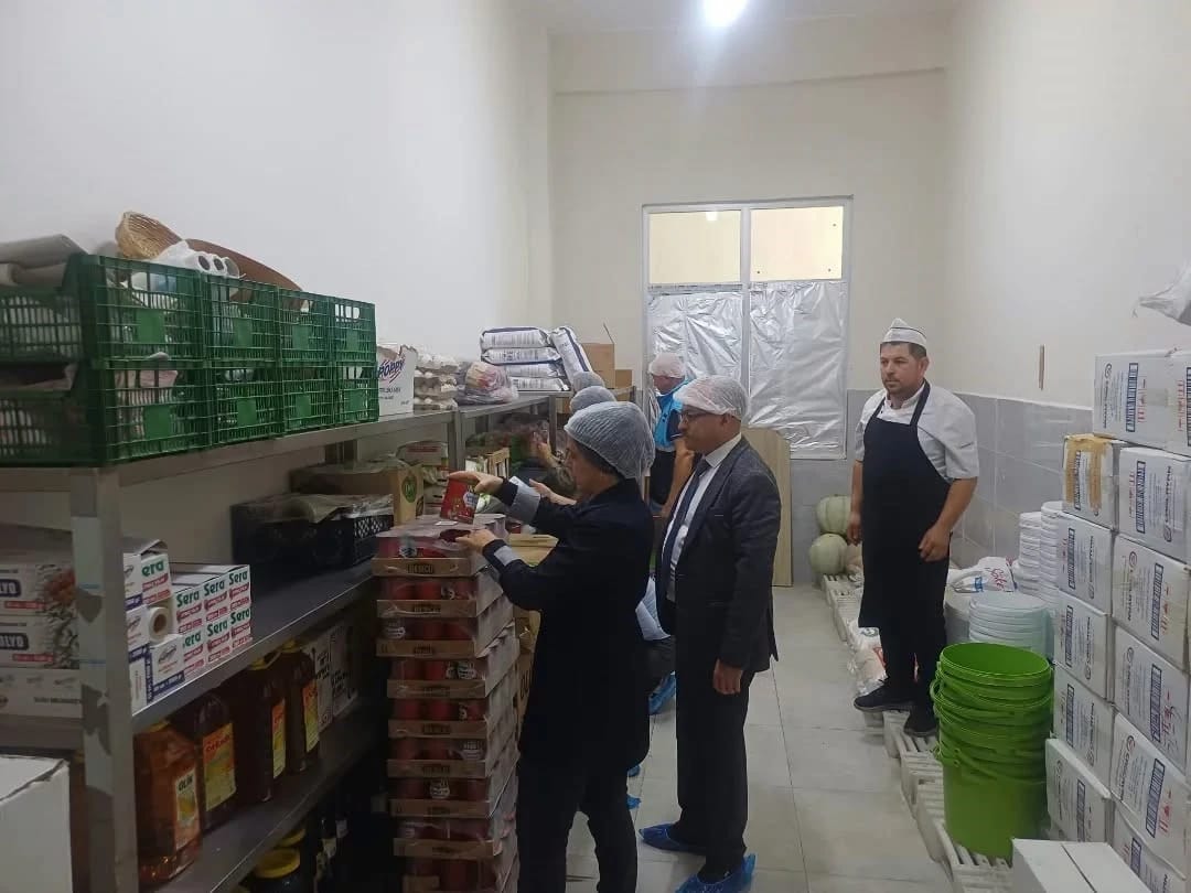 Nazilli’de yemekhaneli kurumlar Tarım ve Sağlık ekiplerince denetlendi