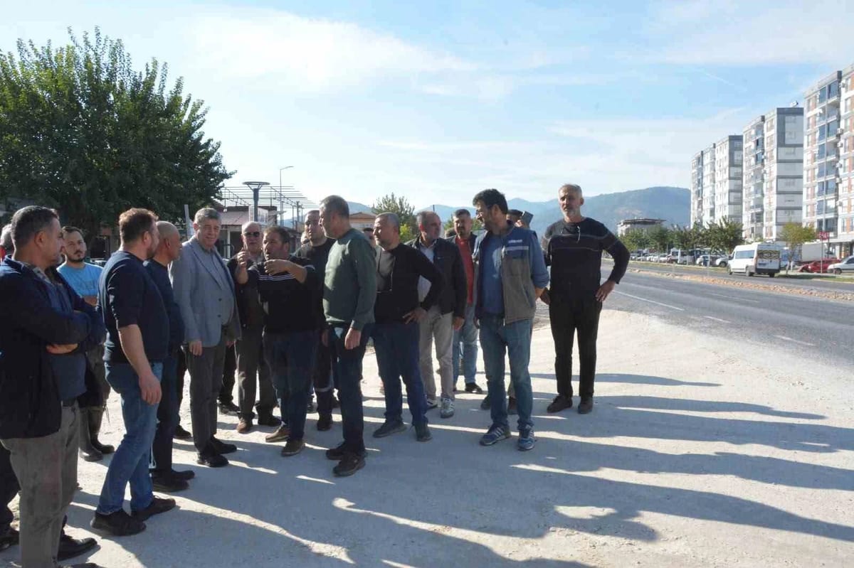 Ortaklar Sanayi esnafı kavşak istiyor