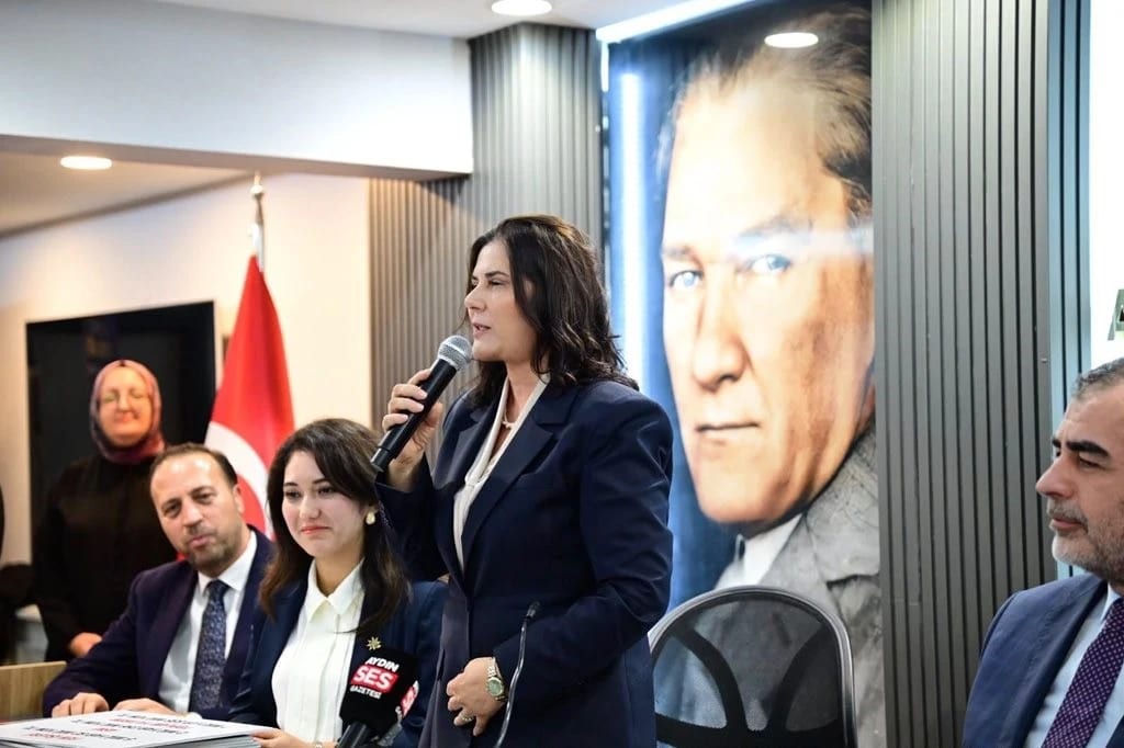 Özlem Çerçioğlu: Son bir buçuk yılda 17 ilçede yatırımlar sürüyor