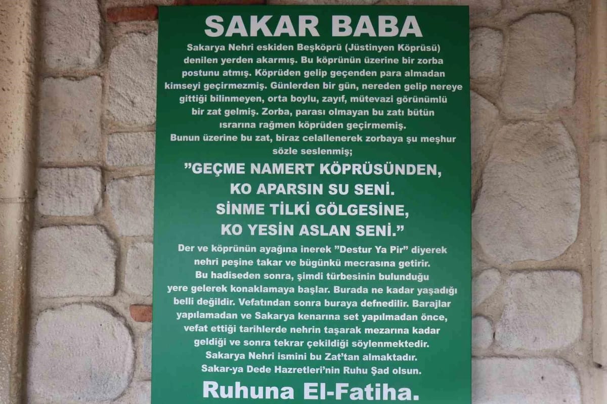 Şehre ve nehre adı verildiği rivayet edilen zatın türbesinde huzur buluyorlar