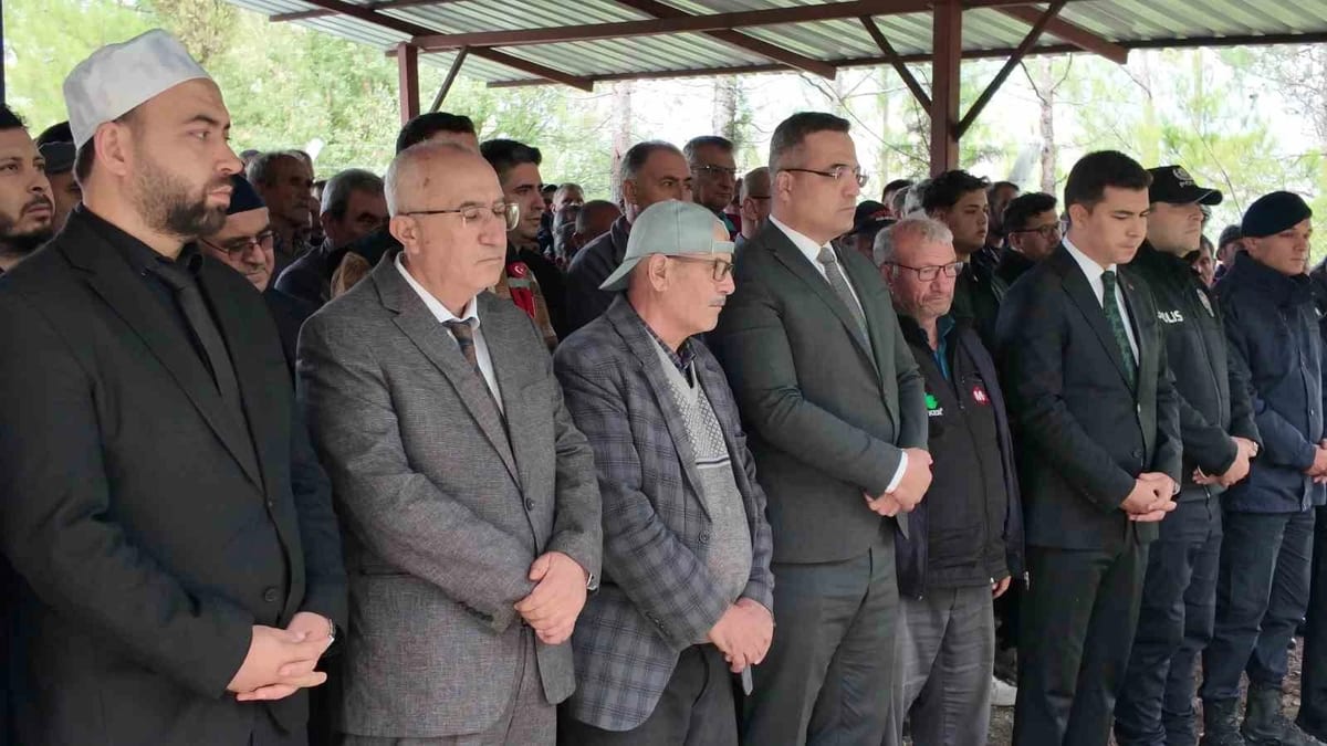 Soma’daki maden faciasında ölen Denizlili madenci son yolculuğuna uğurlandı