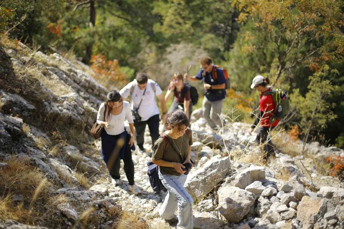 Spil Dağı’nın güzelliklerini kadraja taşıdılar