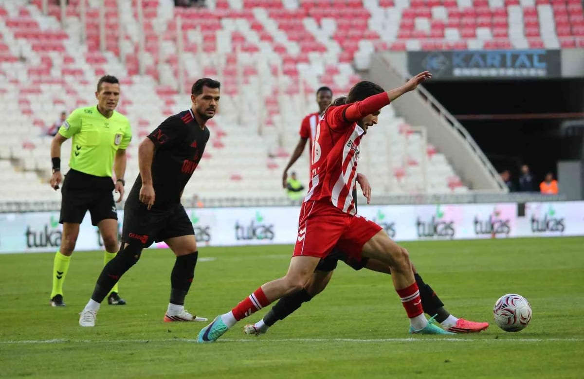 Trendyol 1. Lig: Sivasspor: 4 - Pendikspor: 1