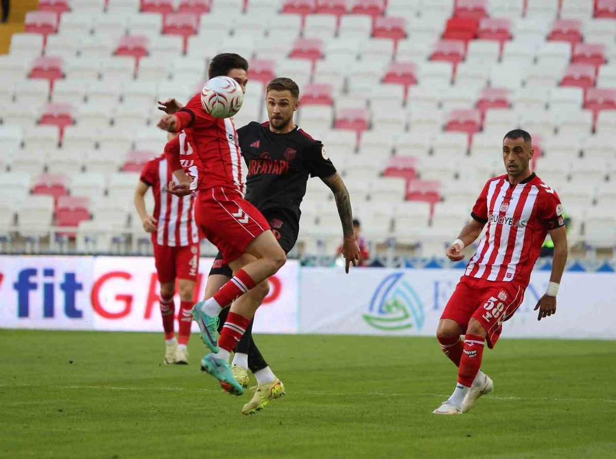 Trendyol 1. Lig: Sivasspor: 4 - Pendikspor: 1