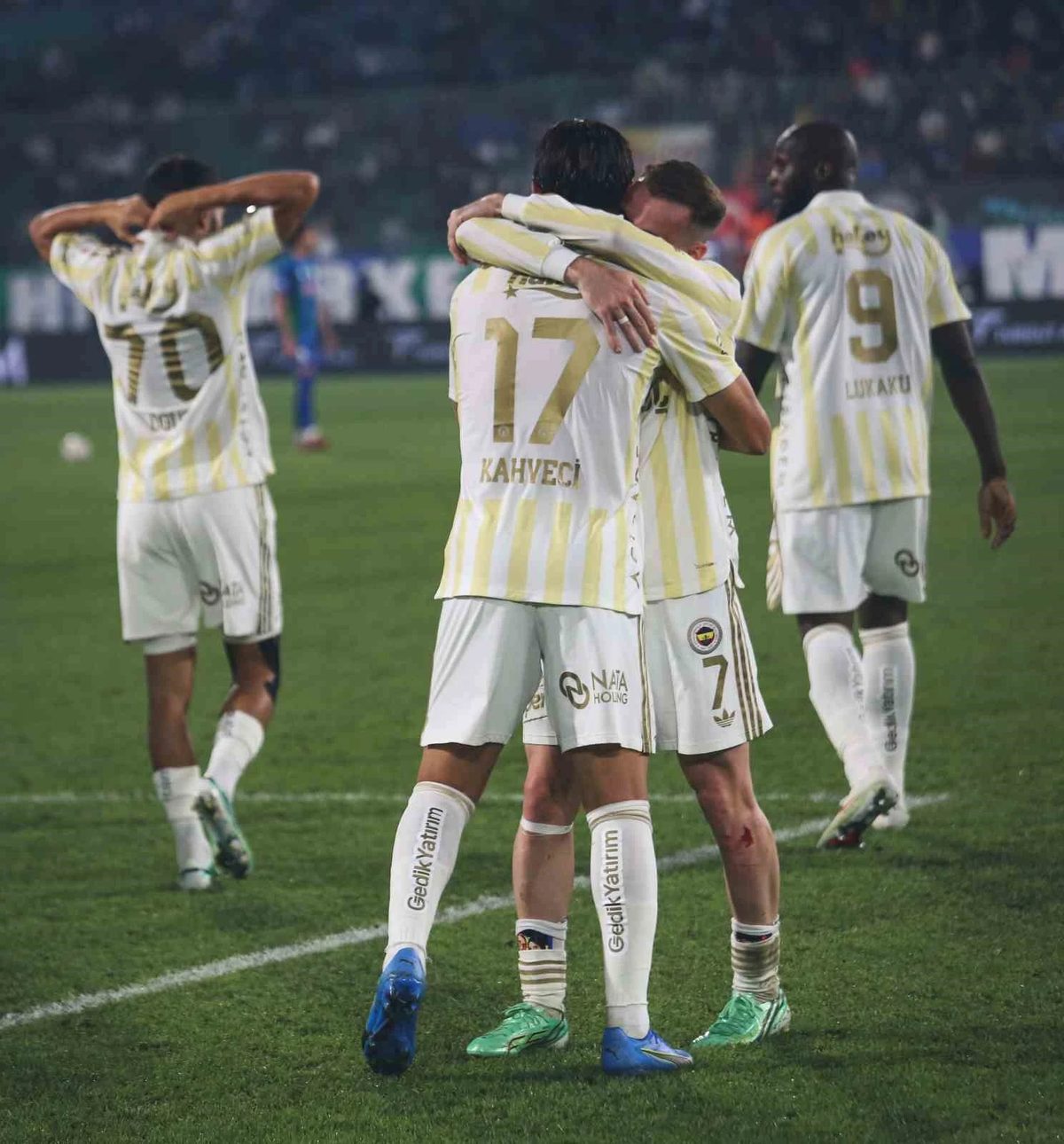 Trendyol Süper Lig: Çaykur Rizespor: 0 - Fenerbahçe: 3 (Maç sonucu)