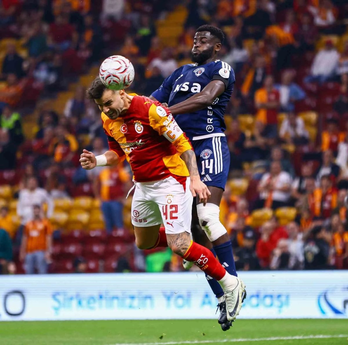 Trendyol Süper Lig: Galatasaray: 1 - Kasımpaşa: 0 (İlk yarı)