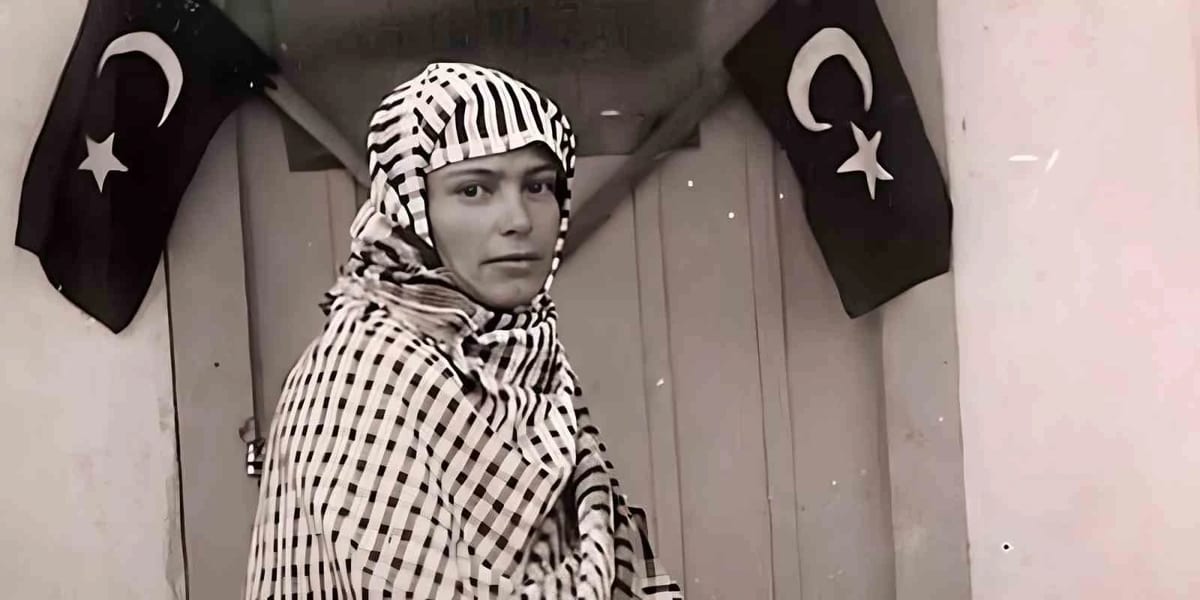 Türkiye’nin ilk kadın Muhtarı Gül Esin mezarı başında anıldı