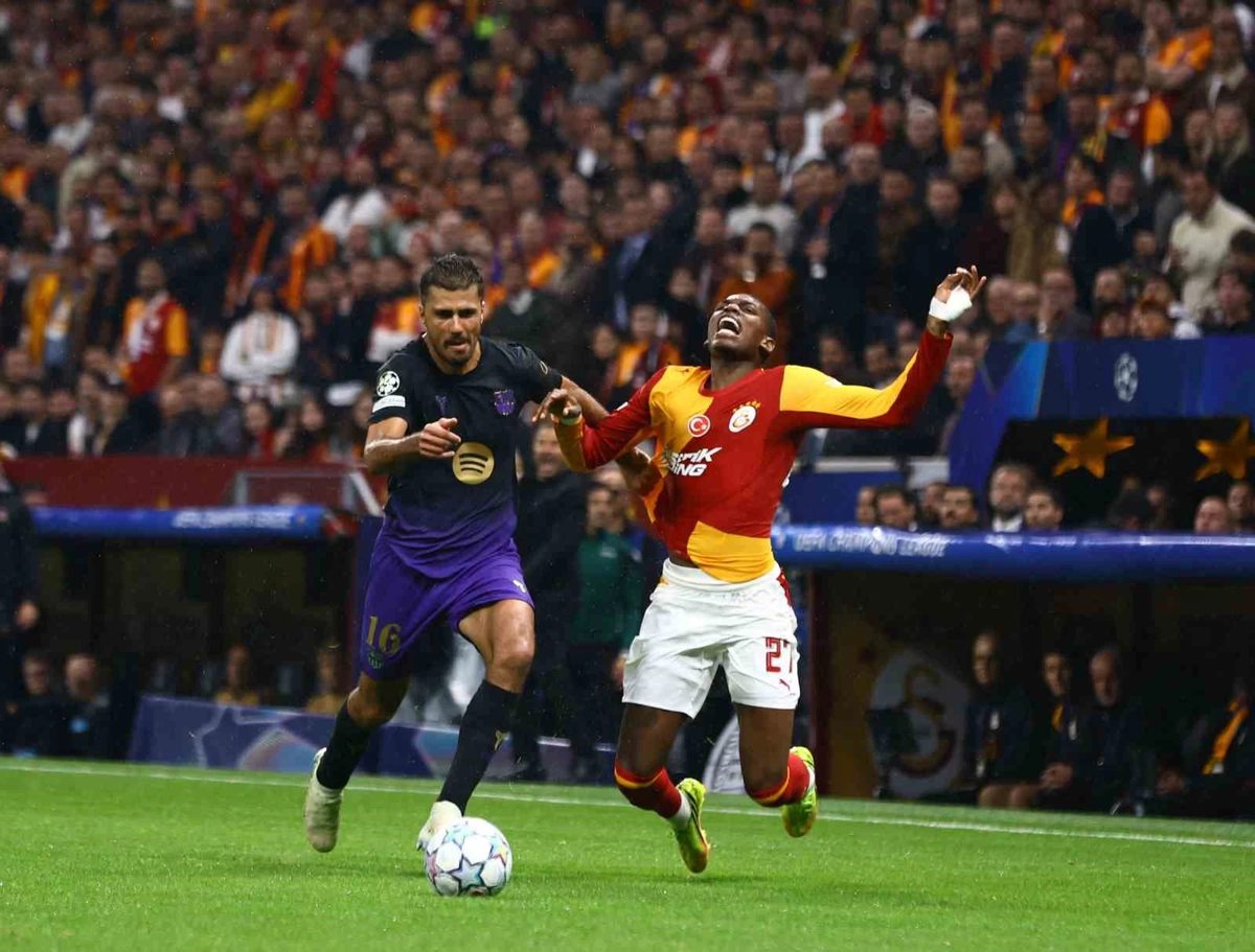 UEFA Şampiyonlar Ligi: Galatasaray: 1 - Barcelona: 4 (Maç sonucu)