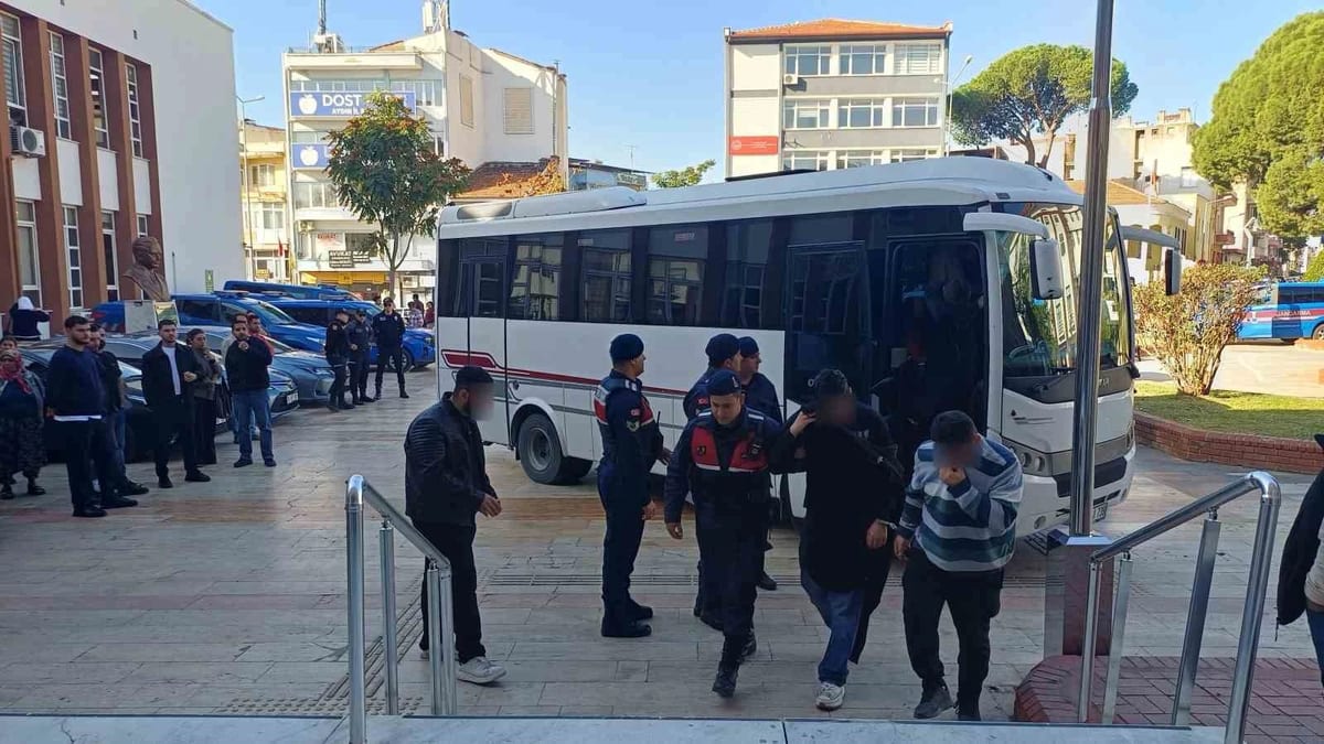 Uyuşturucu operasyonunda yakalanan 71 şüpheliden 3’ü tutuklandı