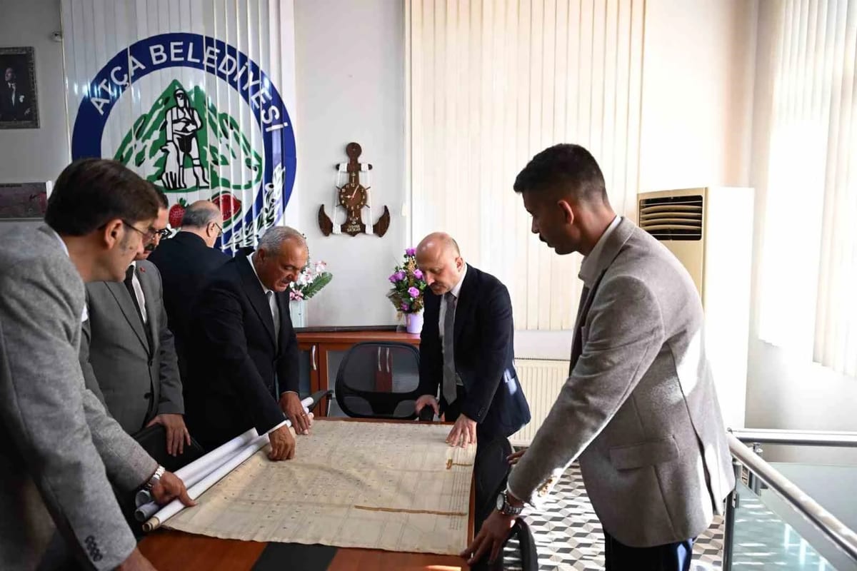 Vali Varol, Atça’nın tarihi şehir planına yakından baktı