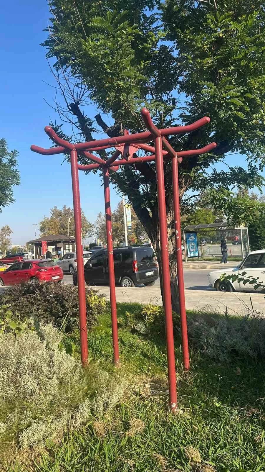 Yalova’nın Japon Barış Çanı’nı çaldılar, hurdacıya sattılar