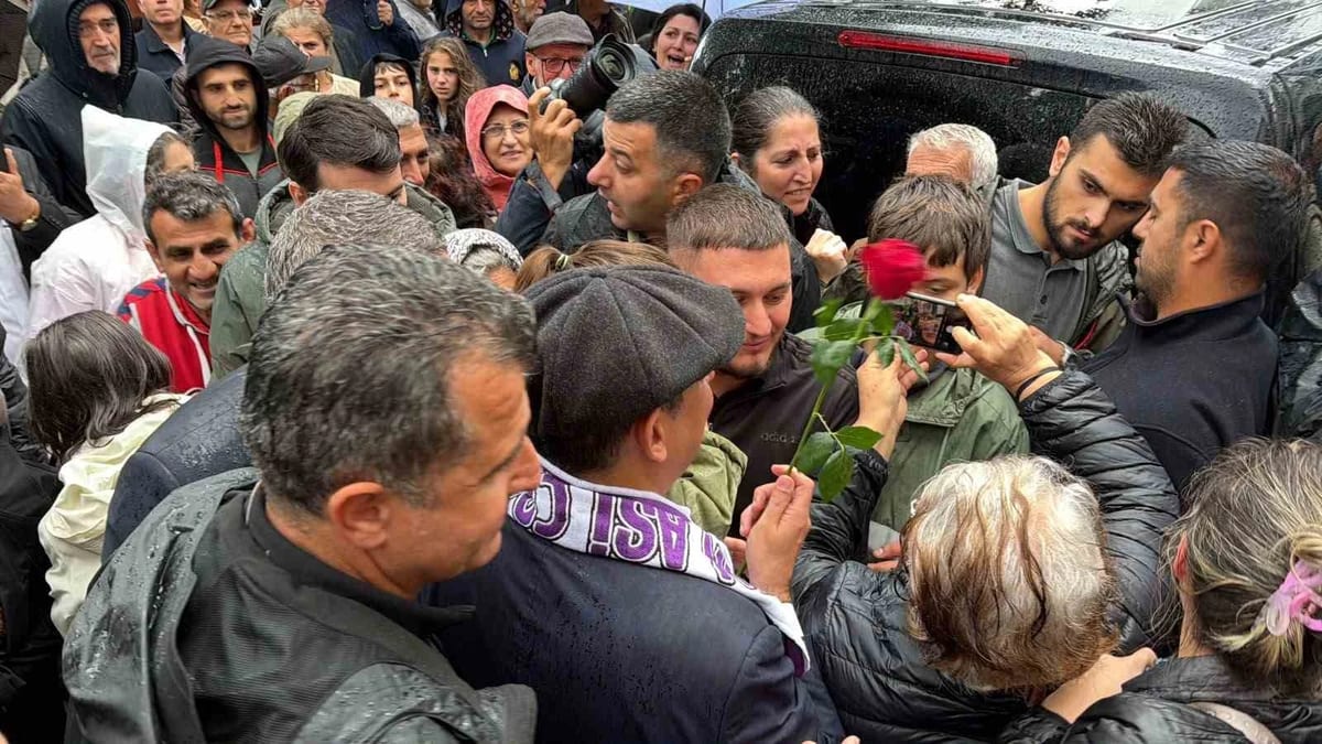 Yeni Parti Genel Başkanı Özel: "Genel başkanı üyelerimiz doğrudan seçecek"
