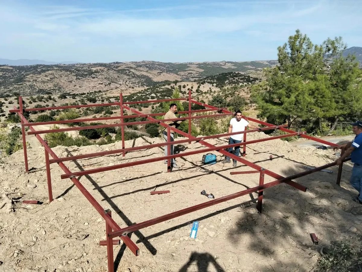Yenipazar’da sondaj tesisine güneş enerjisi sistemi kuruldu