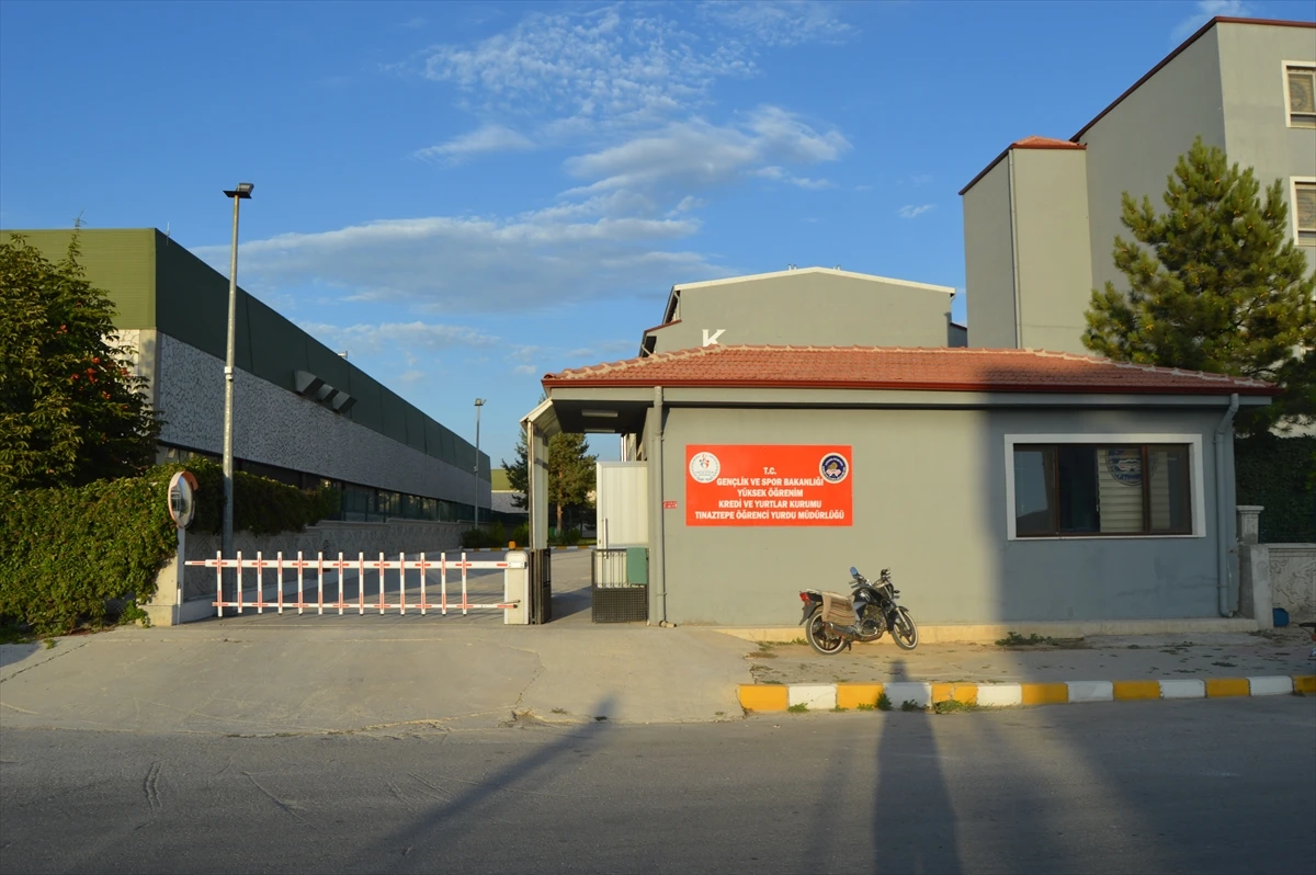 Afyonkarahisar’da Karantina Kurallarına Uymayıp Öğrenci Yurduna Yerleştirilenler 4’e Çıktı