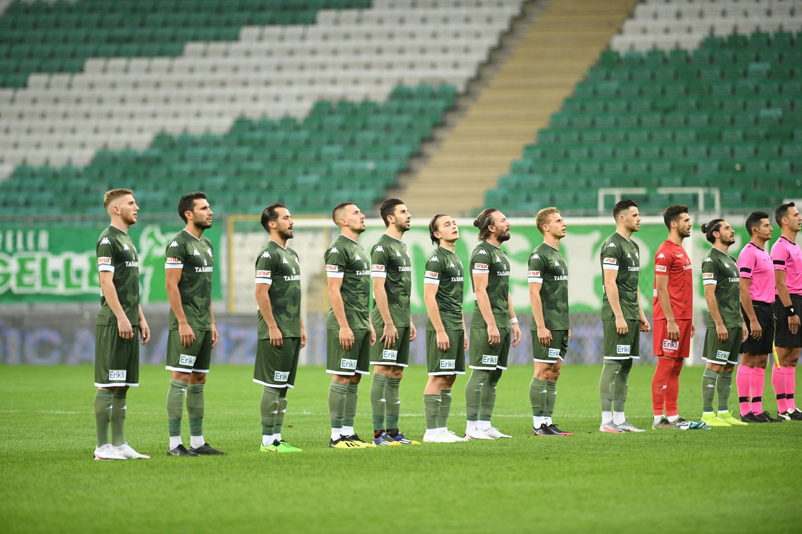 Bursaspor’un Kadro Değeri 4,5 Yılda 600 Milyon TL Düştü