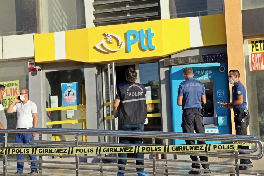 Antalya’da PTT Gaspçısı Yakalandı