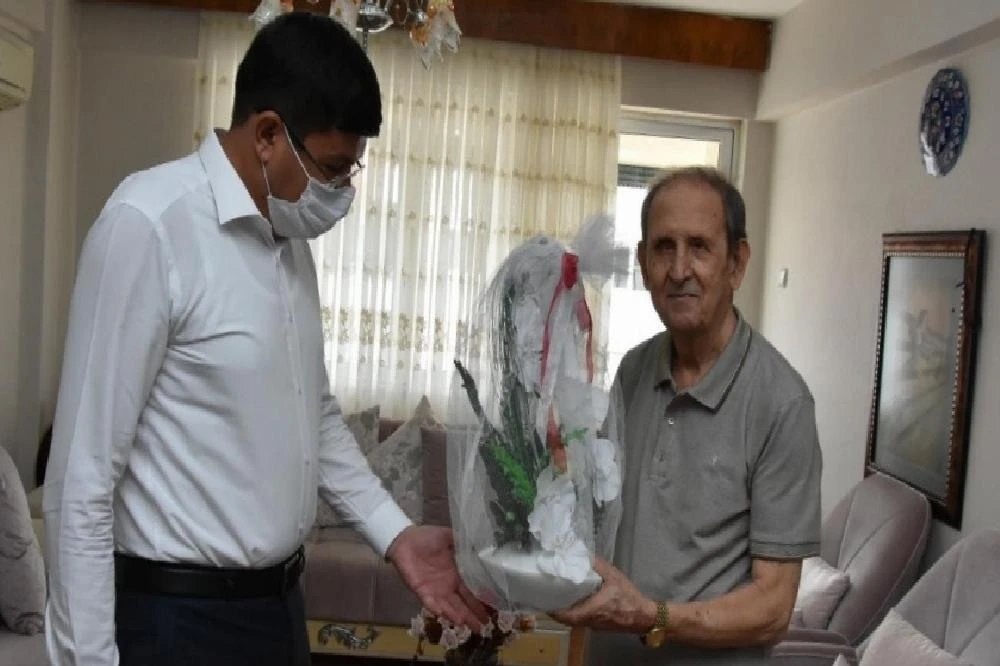 Başkan Özcan Lütfi Selek’i Unutmadı