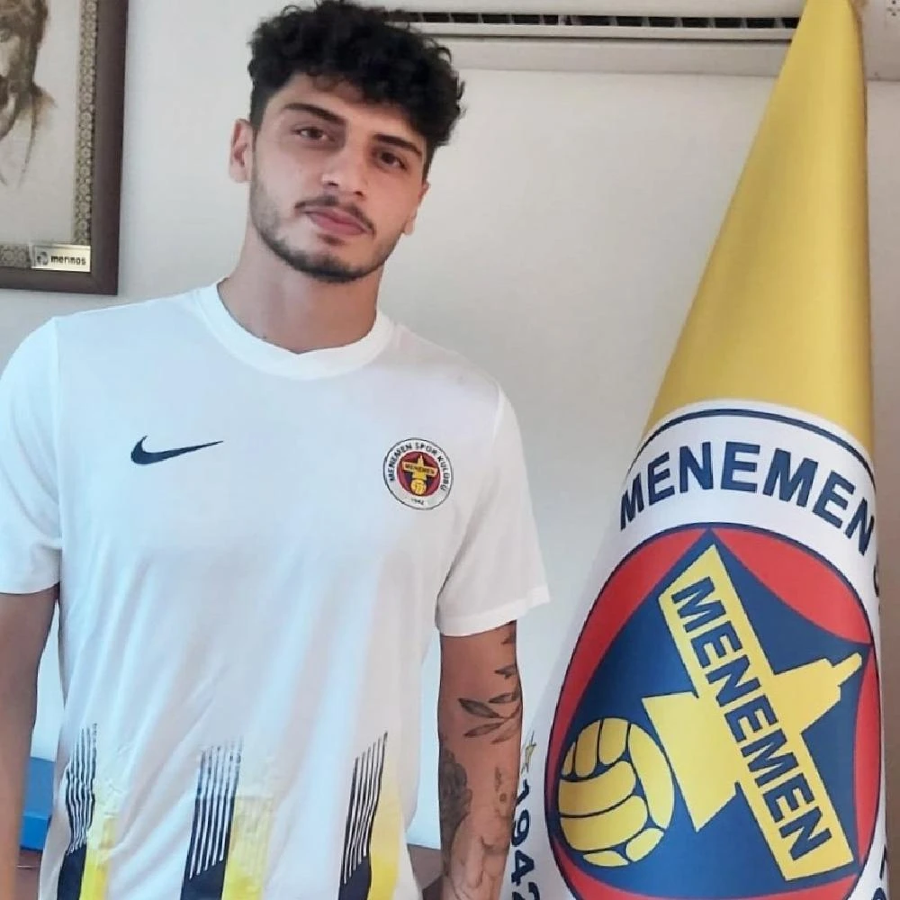 Menemenspor, Burak Albayrak’ı Kiraladı