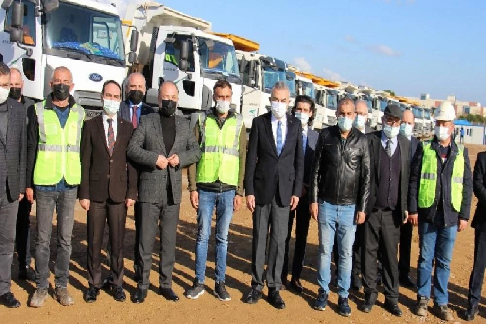 AK Partili Vekiller Şehir Hastanesi’nde İncelemelerde Bulundu