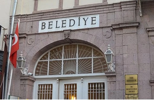 Belediyelerde Akraba Dönemi Bitiyor Mu?