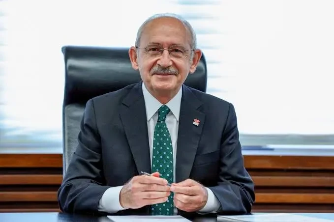 Kemal Kılıçdaroğlu’na “Cumhurbaşkanına Hakaret” Davasında 11 Ay 20 Gün Hapis Cezası
