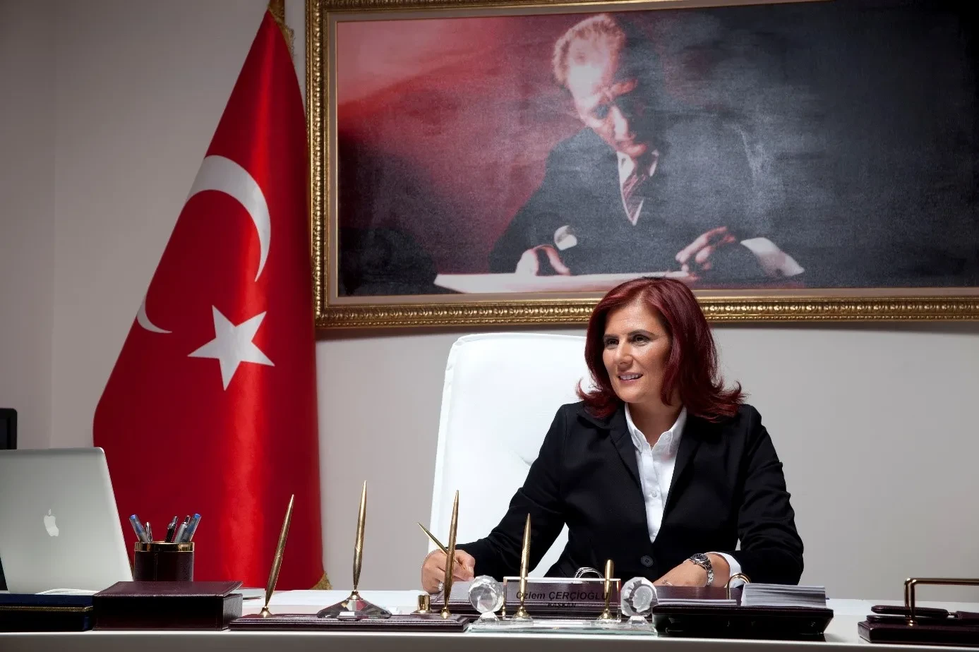 Başkan Özlem Çerçioğlu’ndan 19 Mayıs Mesajı: “Gençler Yarının Teminatıdır”