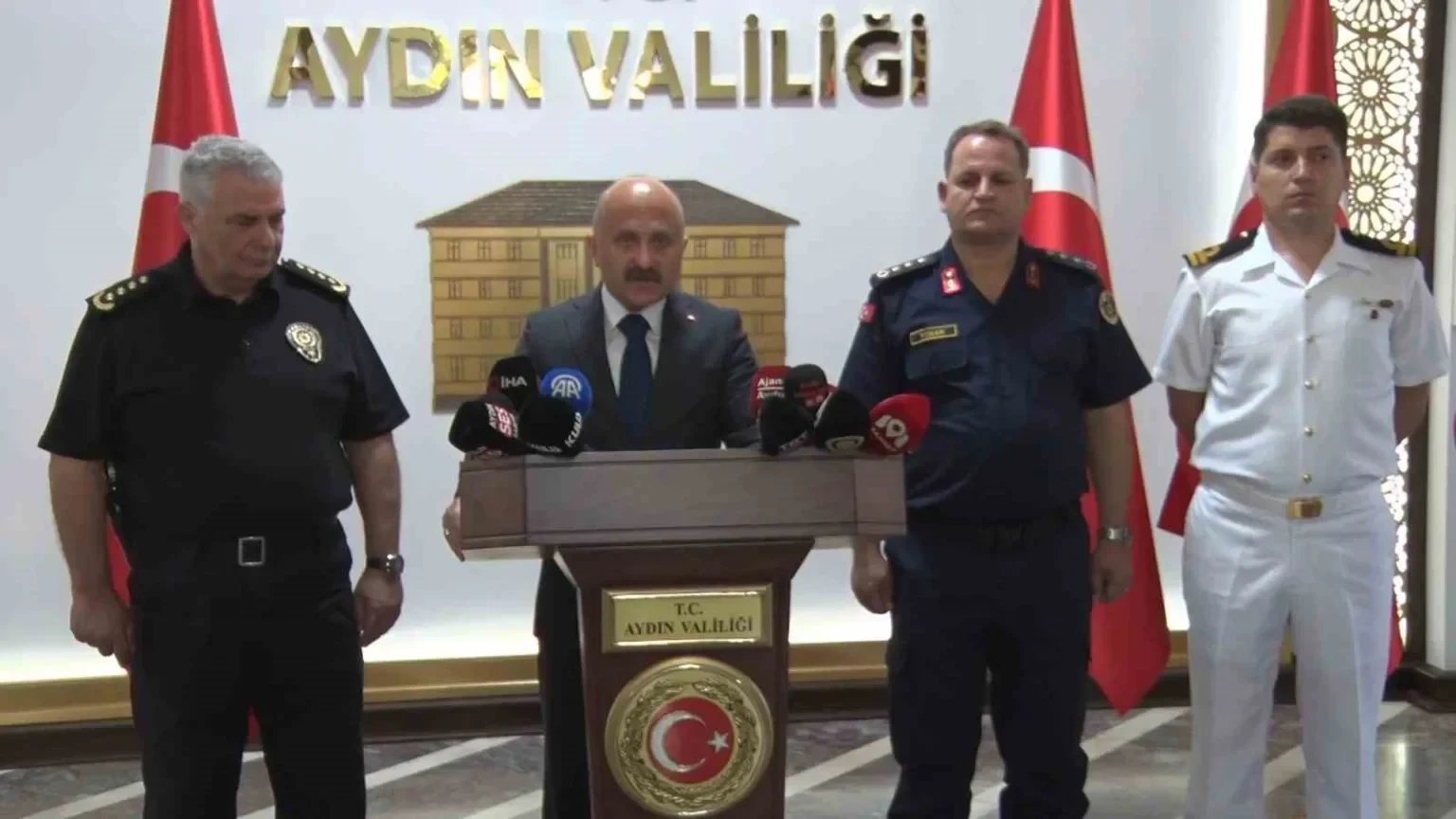 Aydın’ın Ağustos Güvenlik Bilançosu Açıklandı: 971 Aranan Şahıs Yakalandı