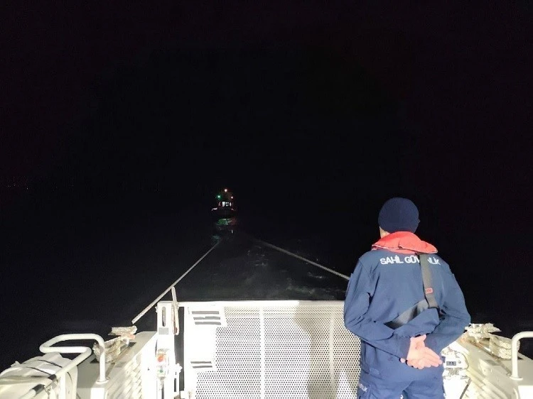 Didim’de özel teknede yakalandılar