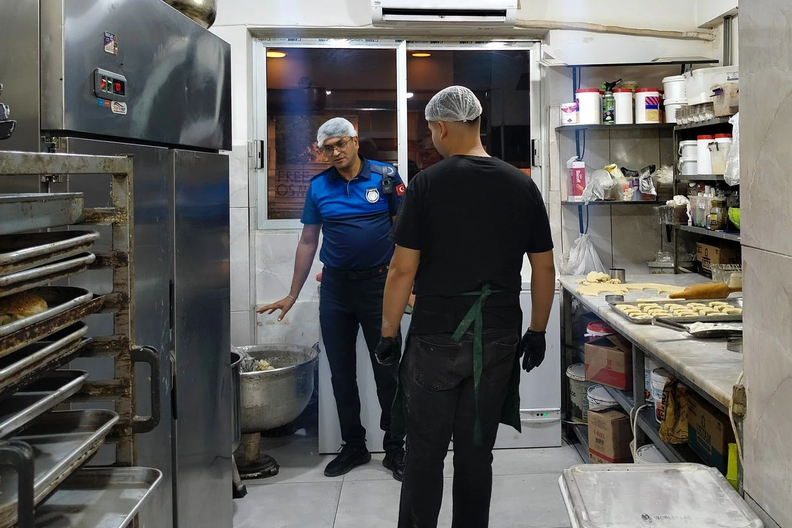 Efeler’de gıda denetimi