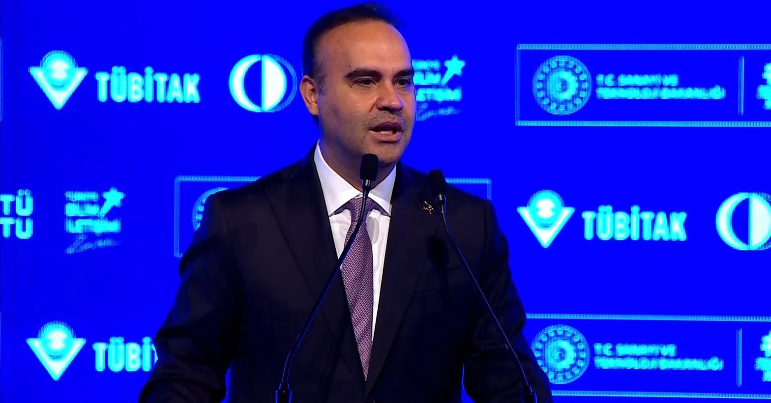 Bakan Kacır: "Yalnızca bu yılın ilk 9 ayında toplam 9 bin 600 projeye 8,3 milyar lira destek sağladık"