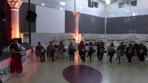 Edirneli kadınlar kanseri müzikle, korkuyu dayanışmayla yendiler videosu