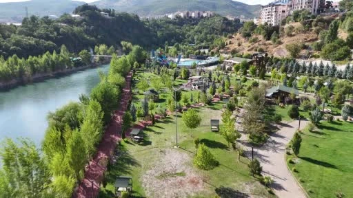 Tunceli'de Sakinleşen Munzur Vadisi Sonbaharda Ziyaretçilere Huzur Sundu