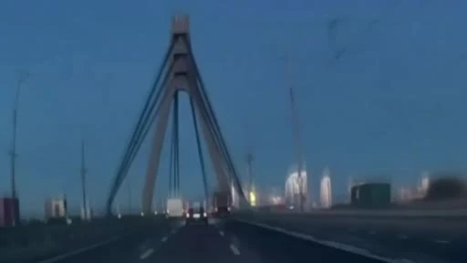 Rusya, Kiev’deki Kuzey Köprüsü’nü vurdu videosu