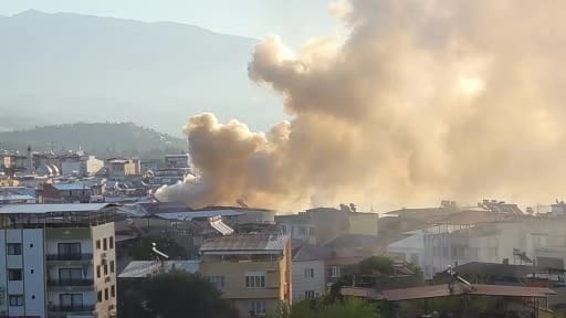 Yaşlı Adam Elektrikli Battaniyeden Çıkan Yangında Son Anda Kurtuldu