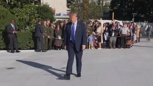 Trump, Elon Musk'ın Ukrayna'nın Starlink Erişimini Geri Getirdiğini Söyledi